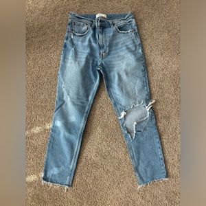 Abercrombie & Fitch The Skinny High Rise Jeans